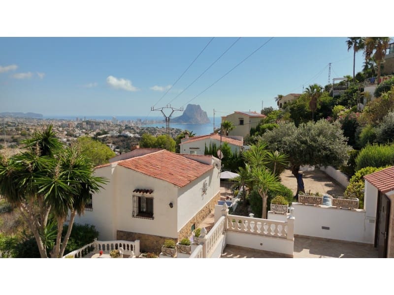 4 chambre Villa/Maison à vendre à Calpe / Calp avec piscine - 650 000 € (Ref: 9311306)