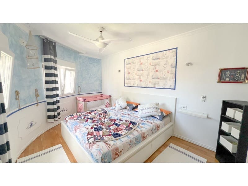 4 chambre Villa/Maison à vendre à Calpe / Calp avec piscine - 650 000 € (Ref: 9311306)