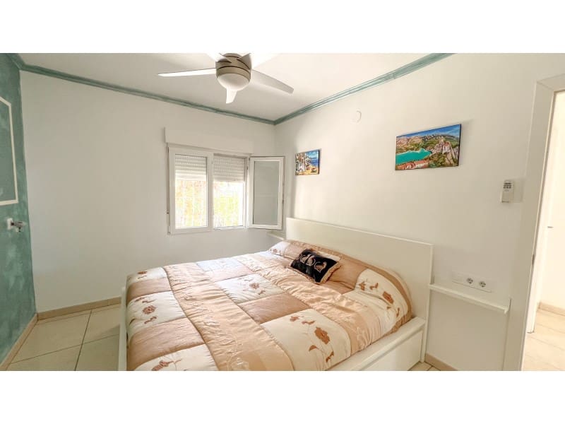 4 chambre Villa/Maison à vendre à Calpe / Calp avec piscine - 650 000 € (Ref: 9311306)