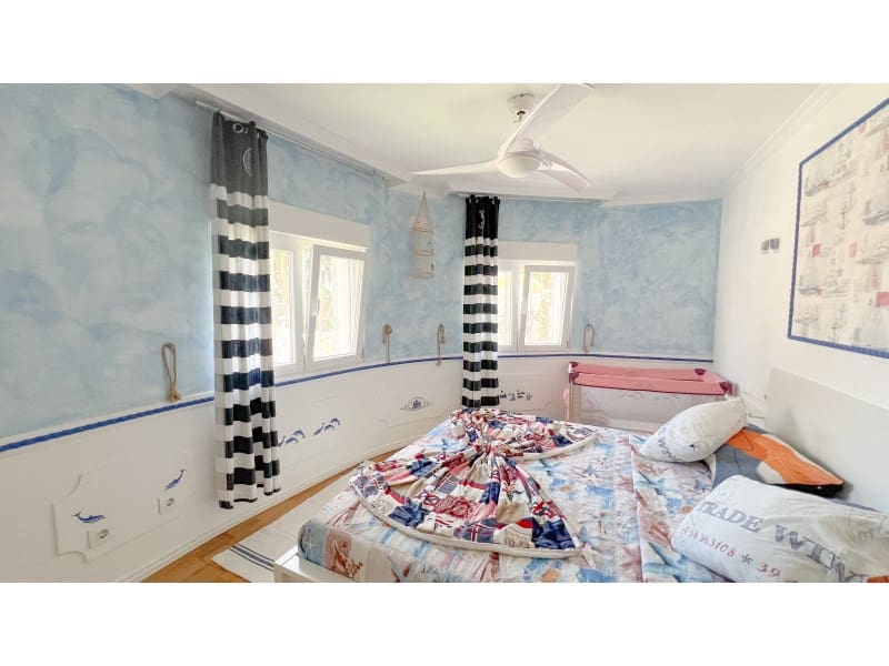 4 chambre Villa/Maison à vendre à Calpe / Calp avec piscine - 650 000 € (Ref: 9311306)