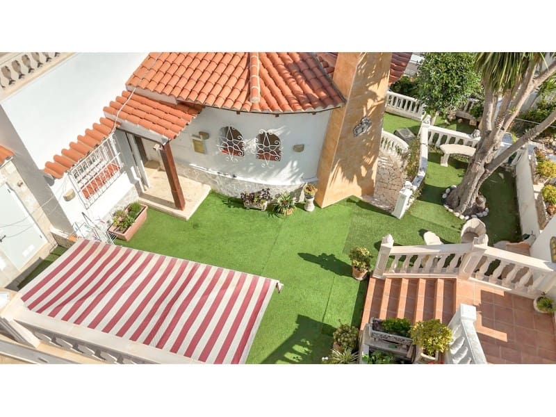 4 chambre Villa/Maison à vendre à Calpe / Calp avec piscine - 650 000 € (Ref: 9311306)