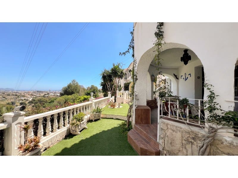 4 chambre Villa/Maison à vendre à Calpe / Calp avec piscine - 650 000 € (Ref: 9311306)