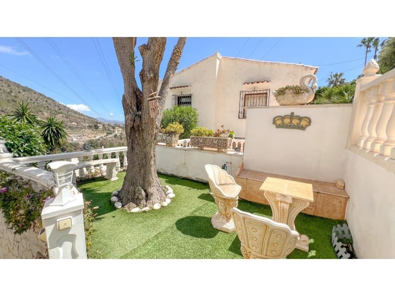 4 chambre Villa/Maison à vendre à Calpe / Calp avec piscine - 650 000 € (Ref: 9311306)