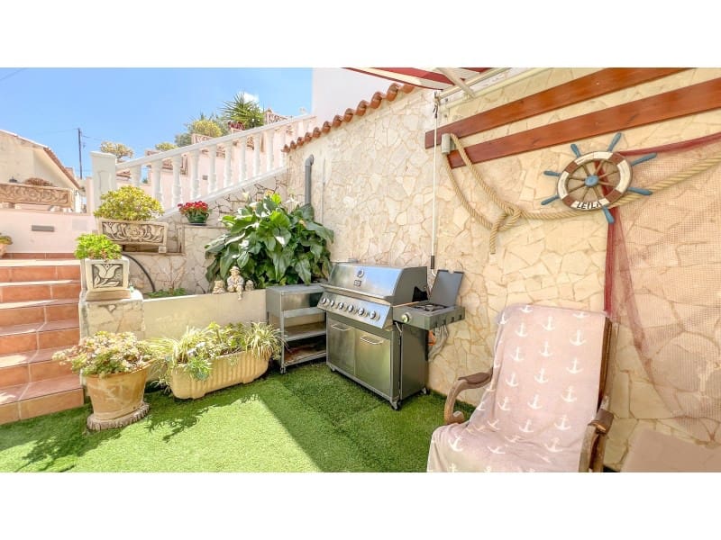 4 chambre Villa/Maison à vendre à Calpe / Calp avec piscine - 650 000 € (Ref: 9311306)