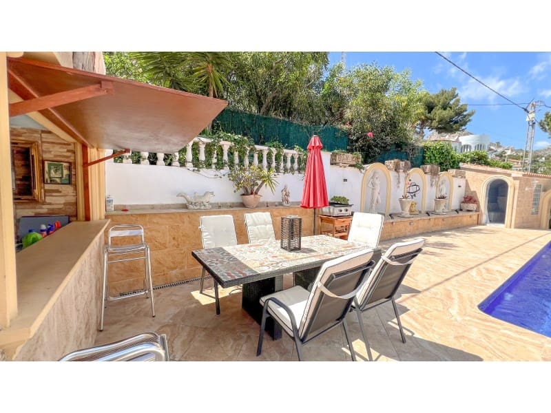 4 chambre Villa/Maison à vendre à Calpe / Calp avec piscine - 650 000 € (Ref: 9311306)