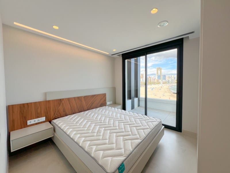 4 slaapkamer Appartement te koop in Benidorm - € 1.650.000 (Ref: 9311309)