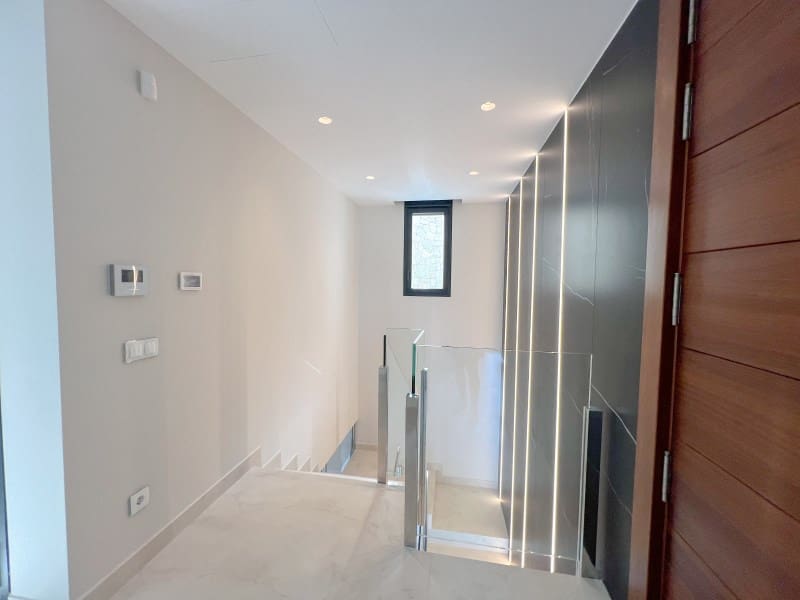 4 slaapkamer Appartement te koop in Benidorm - € 1.650.000 (Ref: 9311309)