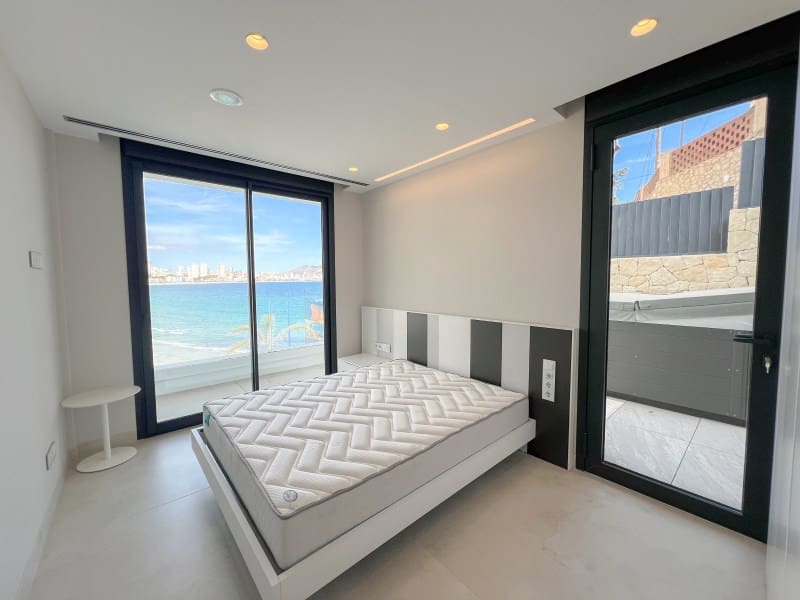 4 slaapkamer Appartement te koop in Benidorm - € 1.650.000 (Ref: 9311309)