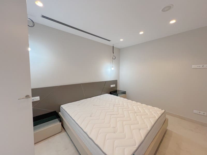 4 slaapkamer Appartement te koop in Benidorm - € 1.650.000 (Ref: 9311309)