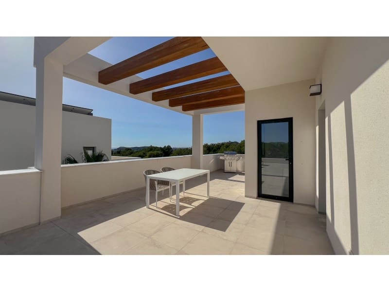 3 Zimmer Villa zu verkaufen in Finestrat mit Pool - 695.000 € (Ref: 9312615)