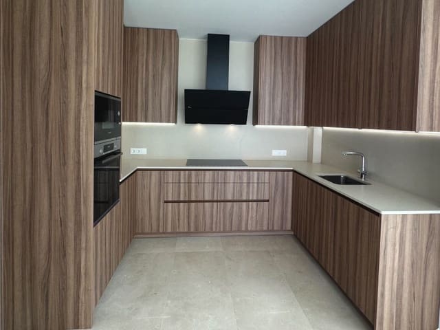 5 soveværelse Villa til salg i Calpe / Calp med garage - € 3.900.000 (Ref: 9312618)