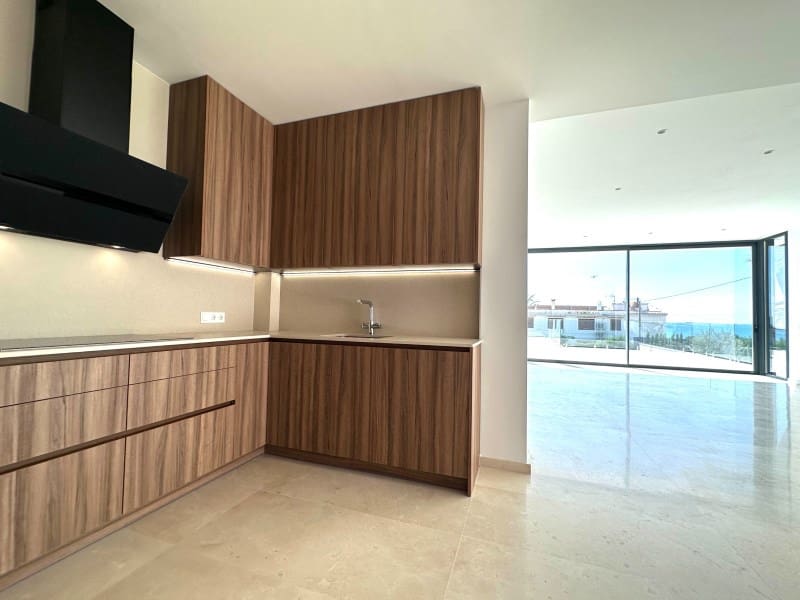 5 bedroom Villa for sale in Calpe / Calp with garage - € 3,900,000 (Ref: 9312618)