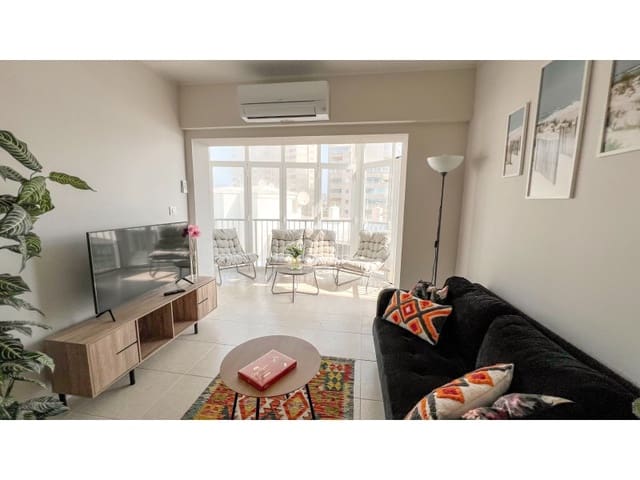 2 bedroom Apartment for sale in Puerto, Calpe / Calp - € 345,000 (Ref: 9312622)