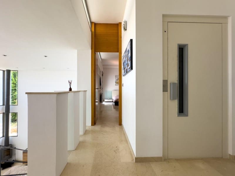 5 makuuhuone Huvila myytävänä paikassa Calpe / Calp mukana uima-altaan - 1 575 000 € (Ref: 9312625)