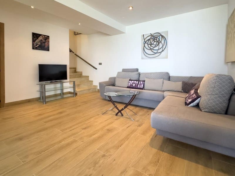 5 makuuhuone Huvila myytävänä paikassa Calpe / Calp mukana uima-altaan - 1 575 000 € (Ref: 9312625)