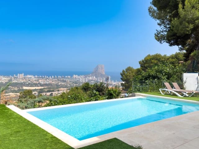 Chalet de 5 habitaciones en Oltamar - Cucarres, Calpe / Calp en venta con piscina - 1.575.000 € (Ref: 9312625)