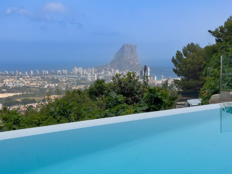 5 makuuhuone Huvila myytävänä paikassa Calpe / Calp mukana uima-altaan - 1 575 000 € (Ref: 9312625)