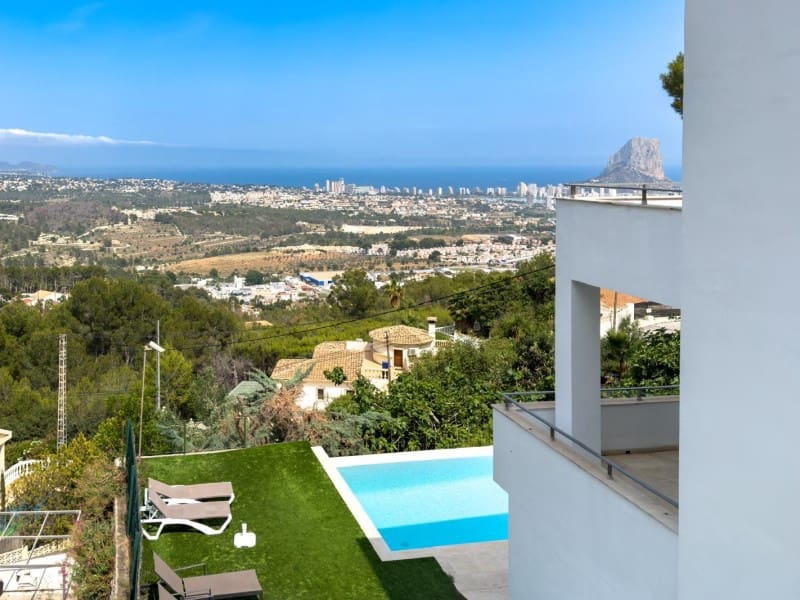 5 makuuhuone Huvila myytävänä paikassa Calpe / Calp mukana uima-altaan - 1 575 000 € (Ref: 9312625)
