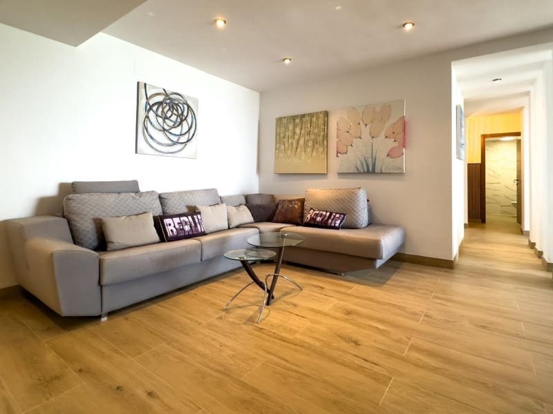 5 makuuhuone Huvila myytävänä paikassa Calpe / Calp mukana uima-altaan - 1 575 000 € (Ref: 9312625)