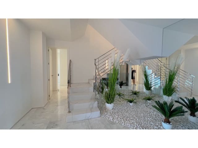 Chalet de 5 habitaciones en Altea en venta con garaje - 2.180.000 € (Ref: 9312626)