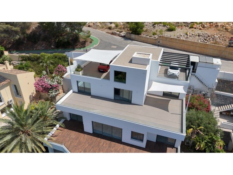 Chalet de 5 habitaciones en Altea en venta con garaje - 2.180.000 € (Ref: 9312626)