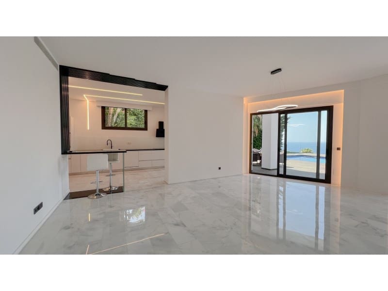 Chalet de 5 habitaciones en Altea en venta con garaje - 2.180.000 € (Ref: 9312626)