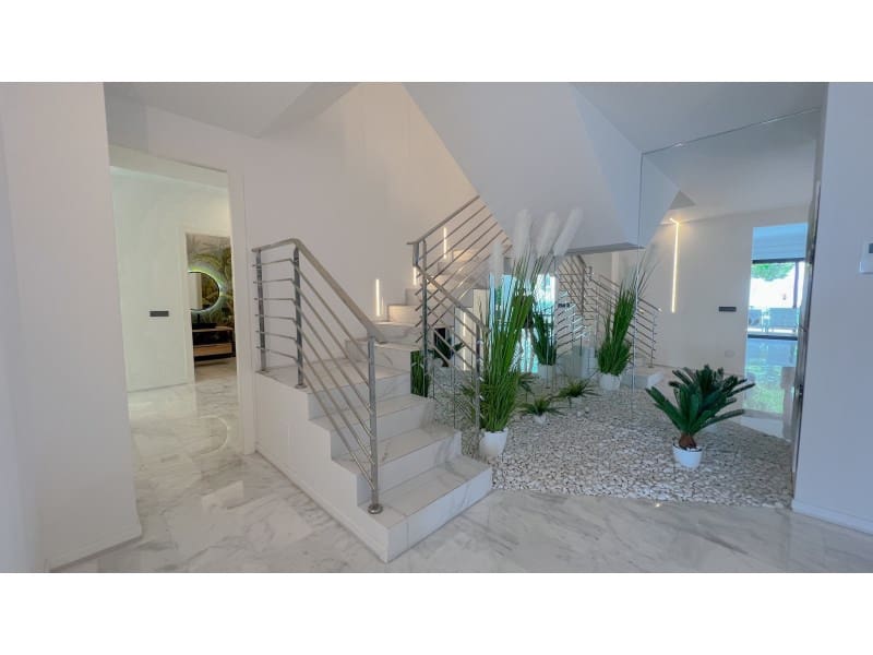 Chalet de 5 habitaciones en Altea en venta con garaje - 2.180.000 € (Ref: 9312626)