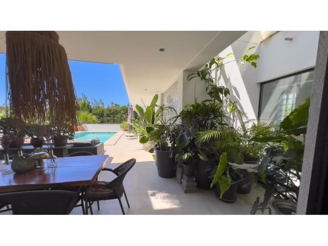 4 quarto Moradia para venda em Calpe / Calp com piscina garagem - 1 600 000 € (Ref: 9312631)