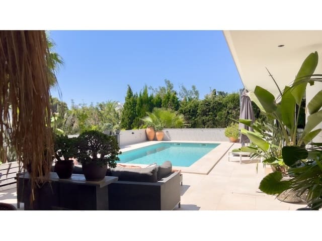 4 quarto Moradia para venda em Calpe / Calp com piscina garagem - 1 600 000 € (Ref: 9312631)