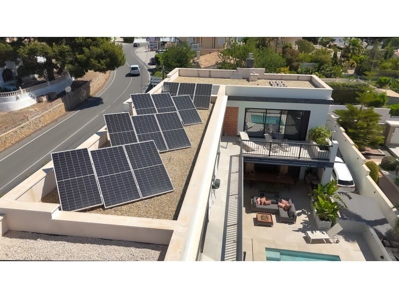 4 quarto Moradia para venda em Calpe / Calp com piscina garagem - 1 600 000 € (Ref: 9312631)