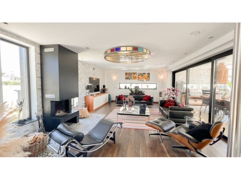 4 quarto Moradia para venda em Calpe / Calp com piscina garagem - 1 600 000 € (Ref: 9312631)