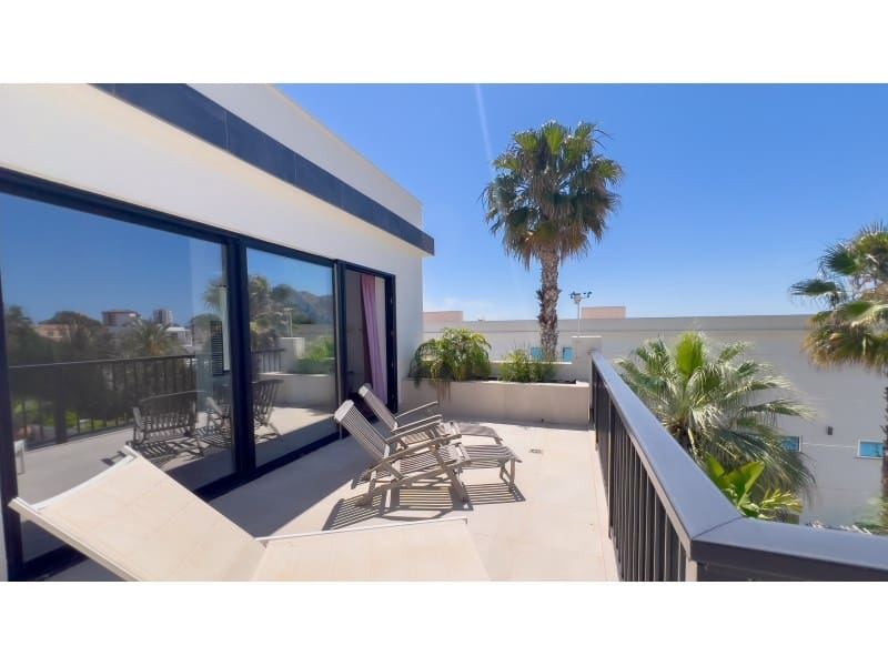 4 quarto Moradia para venda em Calpe / Calp com piscina garagem - 1 600 000 € (Ref: 9312631)