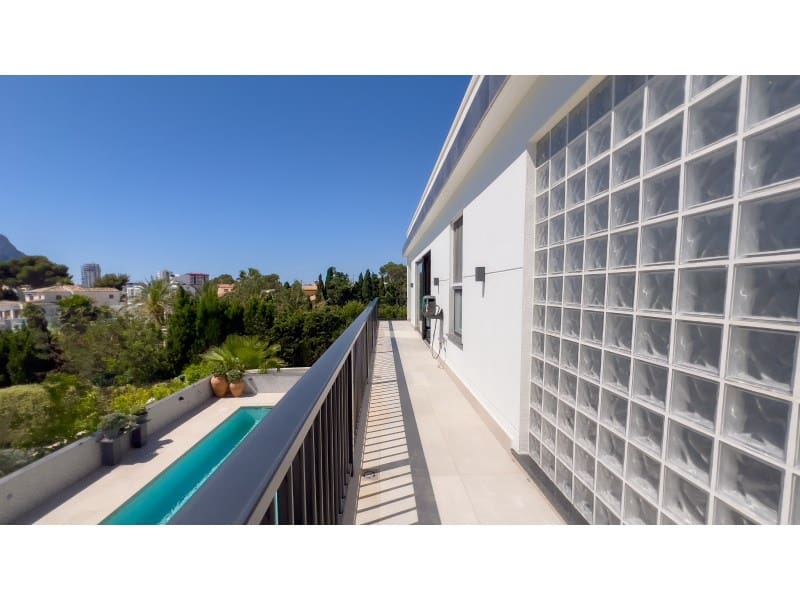 4 quarto Moradia para venda em Calpe / Calp com piscina garagem - 1 600 000 € (Ref: 9312631)