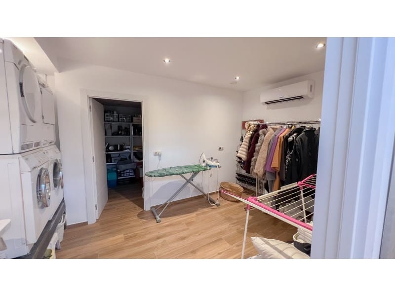 4 quarto Moradia para venda em Calpe / Calp com piscina garagem - 1 600 000 € (Ref: 9312631)