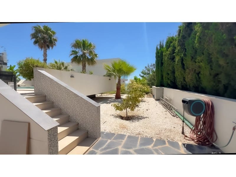 4 quarto Moradia para venda em Calpe / Calp com piscina garagem - 1 600 000 € (Ref: 9312631)