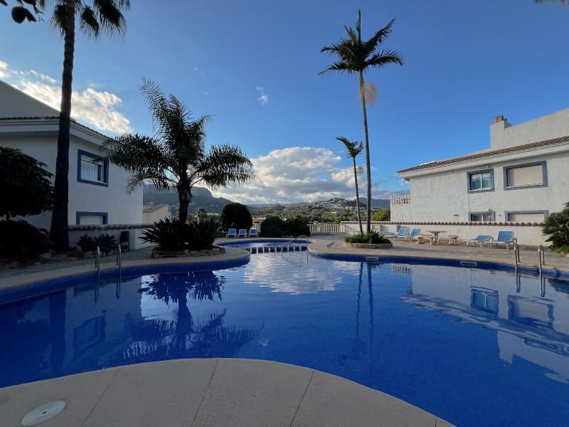 2 bedroom Apartment for sale in Calpe / Calp - € 254,900 (Ref: 9356772)
