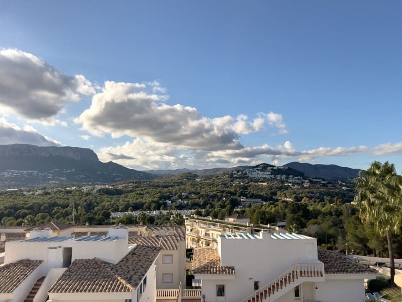 2 bedroom Apartment for sale in Calpe / Calp - € 254,900 (Ref: 9356772)