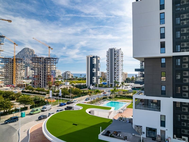 3 bedroom Apartment for sale in Calpe / Calp with garage - € 499,000 (Ref: 9359775)