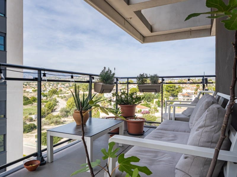 3 bedroom Apartment for sale in Calpe / Calp with garage - € 499,000 (Ref: 9359775)