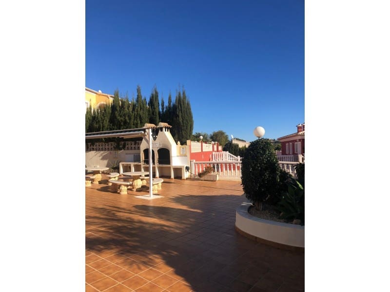 2 bedroom Apartment for sale in Calpe / Calp - € 240,000 (Ref: 9362831)