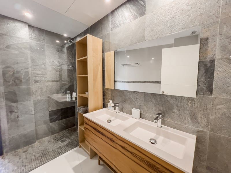 4 bedroom Villa for sale in Calpe / Calp - € 1,899,000 (Ref: 9362832)