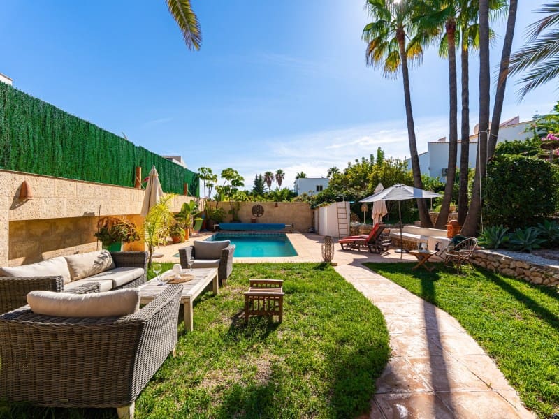 5 chambre Villa/Maison à vendre à La Nucia avec piscine - 730 000 € (Ref: 9394038)