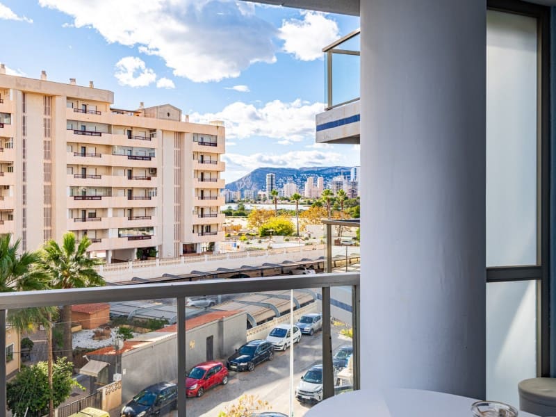 2 Zimmer Apartment zu verkaufen in Calpe / Calp mit Pool - 480.000 € (Ref: 9394039)