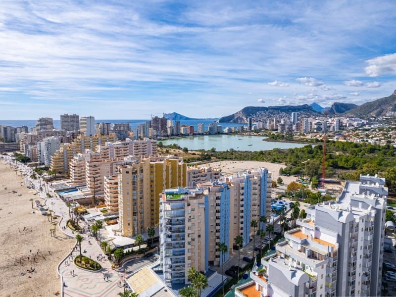 2 Zimmer Apartment zu verkaufen in Calpe / Calp mit Pool - 480.000 € (Ref: 9394039)