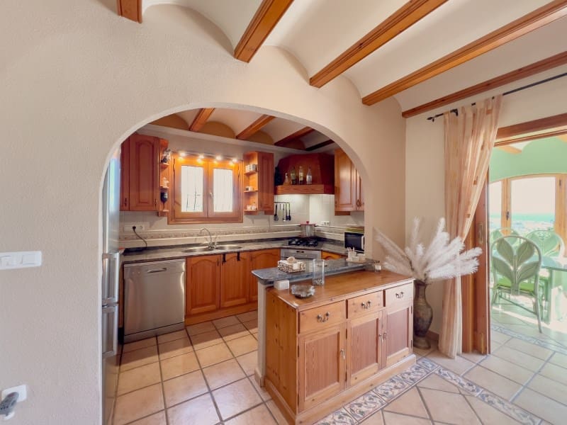 3 makuuhuone Huvila myytävänä paikassa Calpe / Calp - 620 000 € (Ref: 9394040)