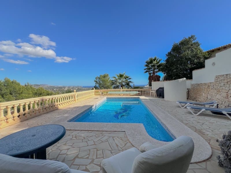 3 makuuhuone Huvila myytävänä paikassa Calpe / Calp - 620 000 € (Ref: 9394040)