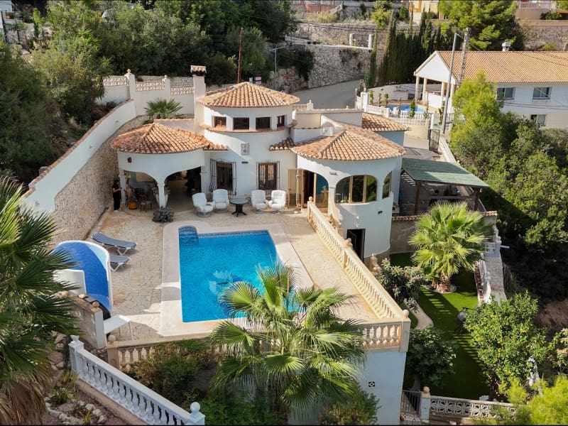 3 makuuhuone Huvila myytävänä paikassa Calpe / Calp - 620 000 € (Ref: 9394040)