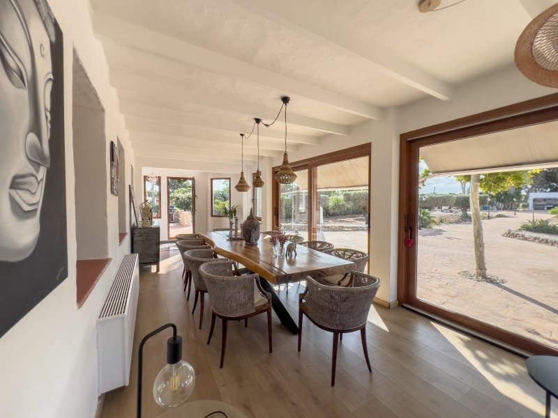 6 bedroom Villa for sale in Albir - € 1,495,000 (Ref: 9394041)