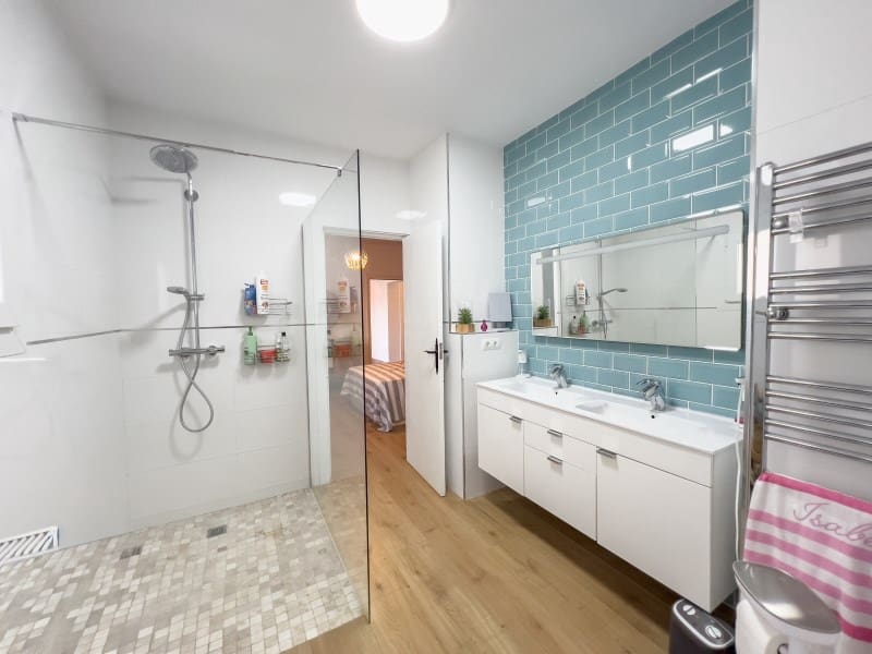 6 bedroom Villa for sale in Albir - € 1,495,000 (Ref: 9394041)