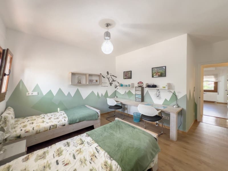 6 bedroom Villa for sale in Albir - € 1,495,000 (Ref: 9394041)